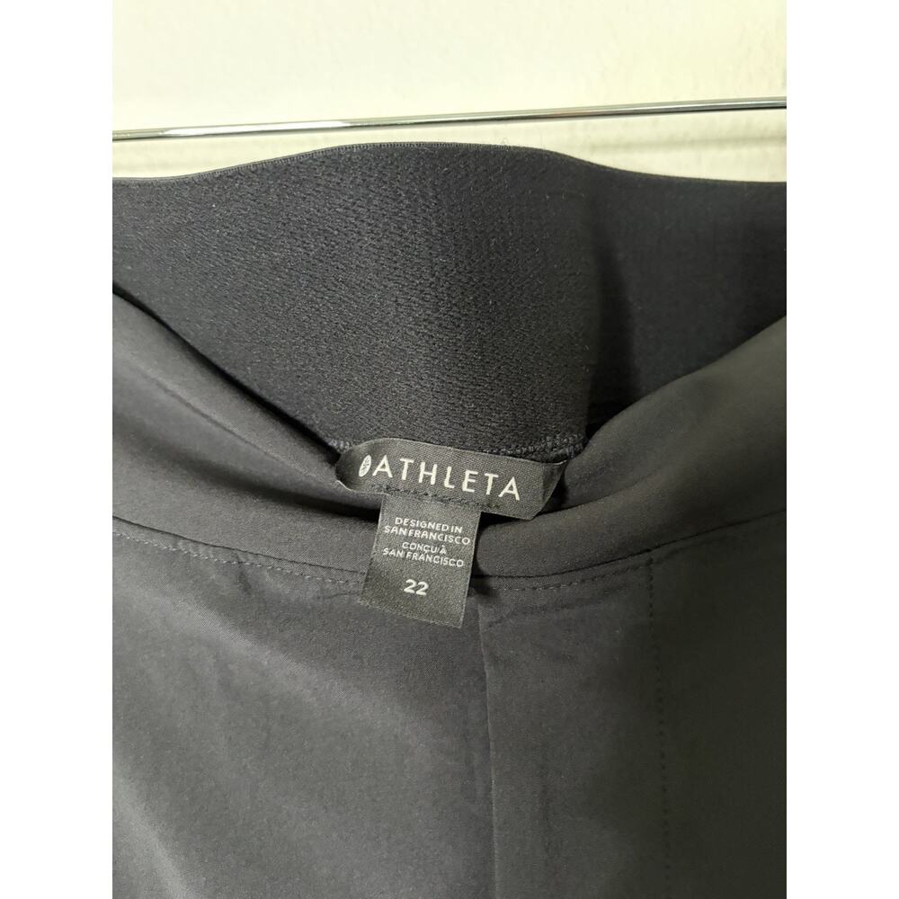 Athleta Brooklyn Heights High Rise Pleated Wide Leg Pant in Black Size 22 - Picture 2 of 6